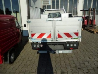 Bordwanderhöhung mit 2-geteilter Heckklappe