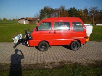 Schneepflug UBS-4 + Salzstreuer