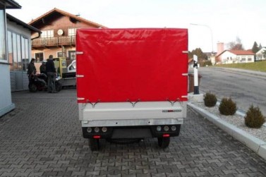 Planenaufbau für Piaggio Porter