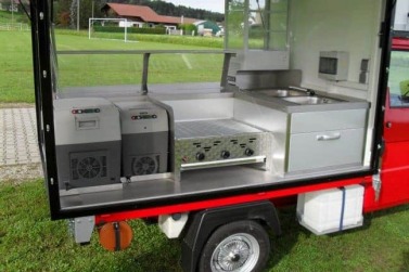 APE 50 mit Grillaufbau