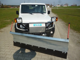 Suzuki Jimny Winterdienst